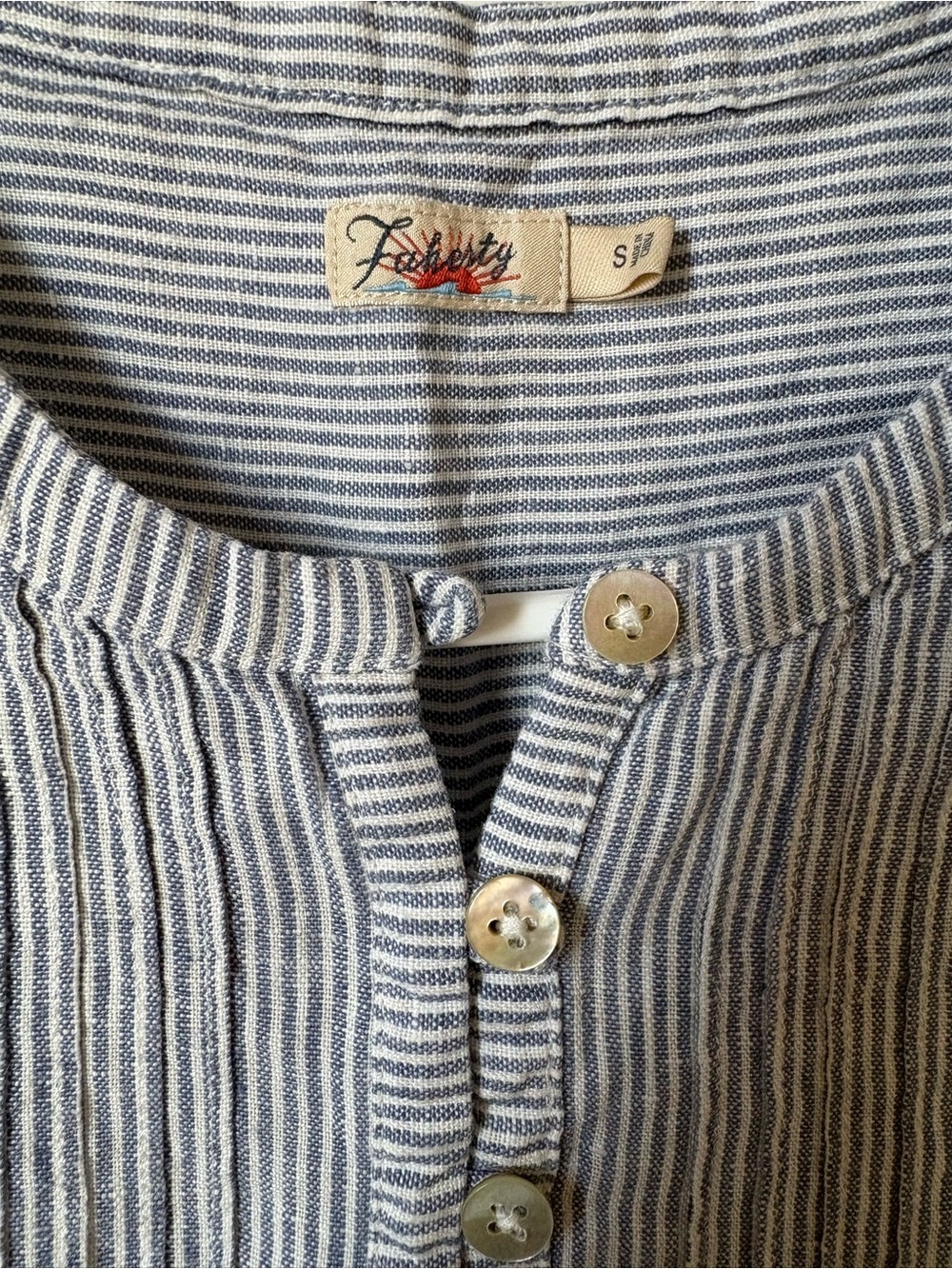 Faherty 100% Linen Isha Top Mini Blue Stripe - Picture 3 of 5